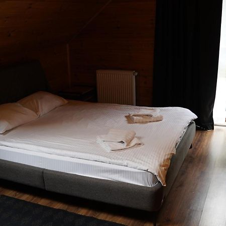Villa Berghaus Bukovel Extérieur photo