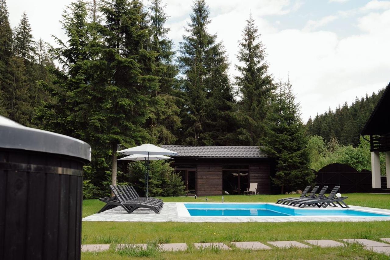 Villa Berghaus Bukovel Extérieur photo