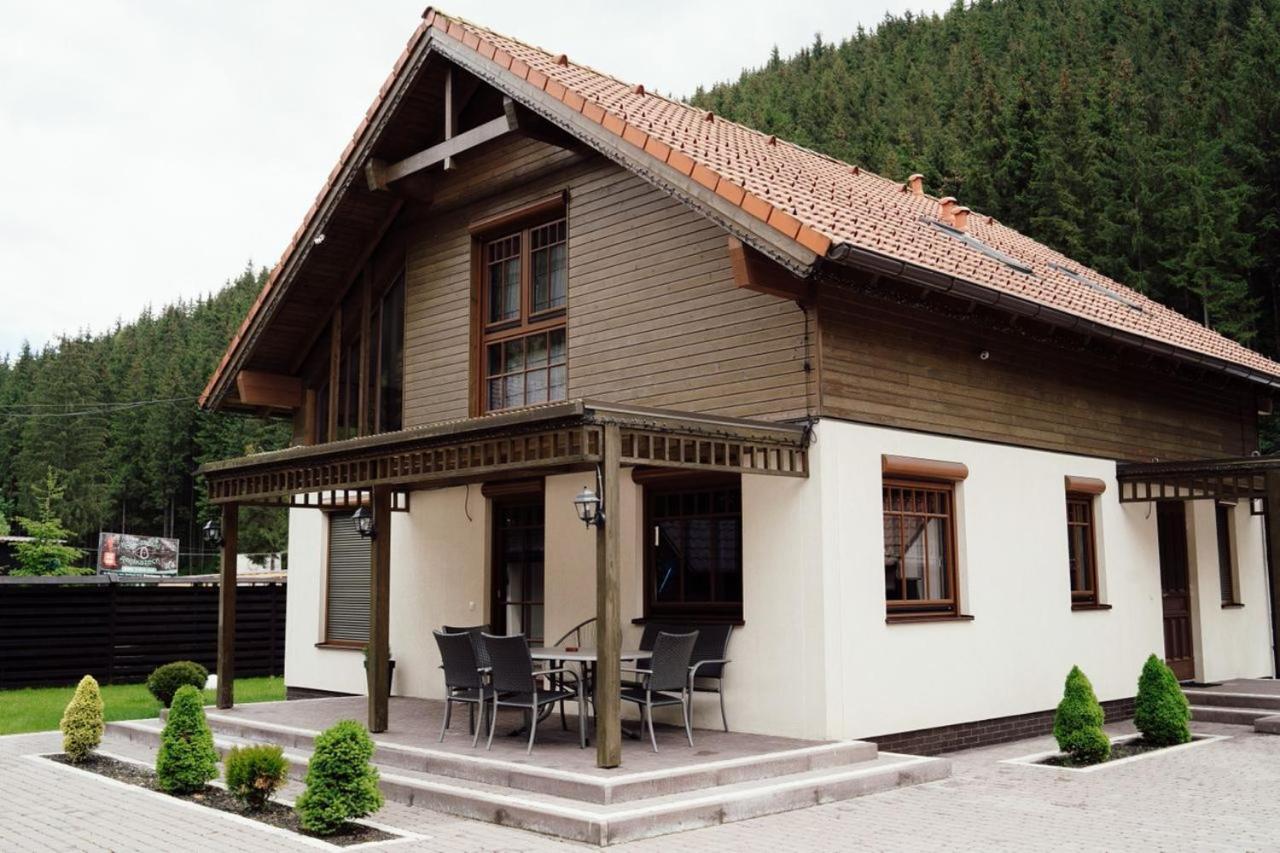 Villa Berghaus Bukovel Extérieur photo